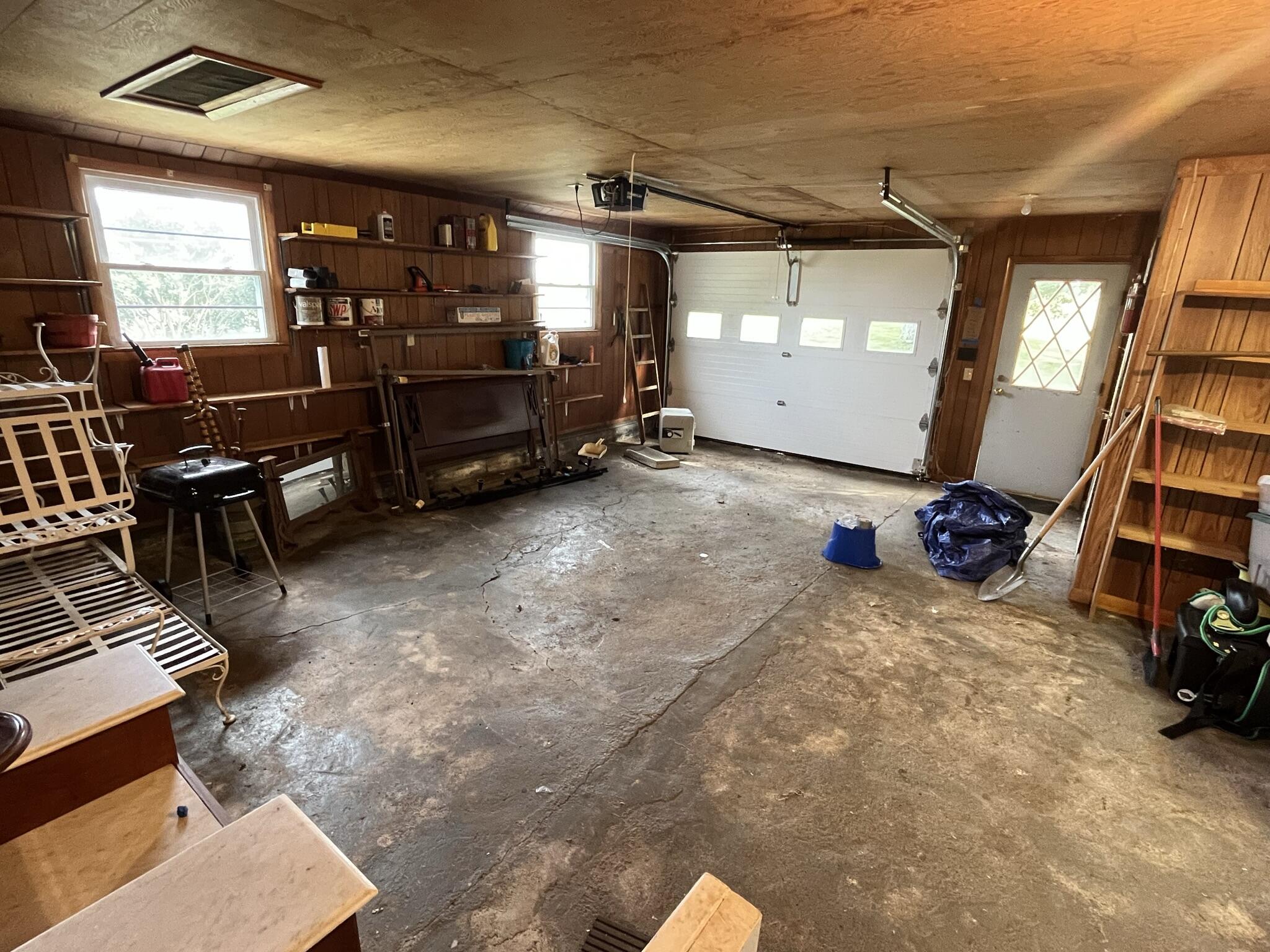 231 Bethlehem Road Boones Mill, VA 24065 - Photo 24 of 63 24 Garage