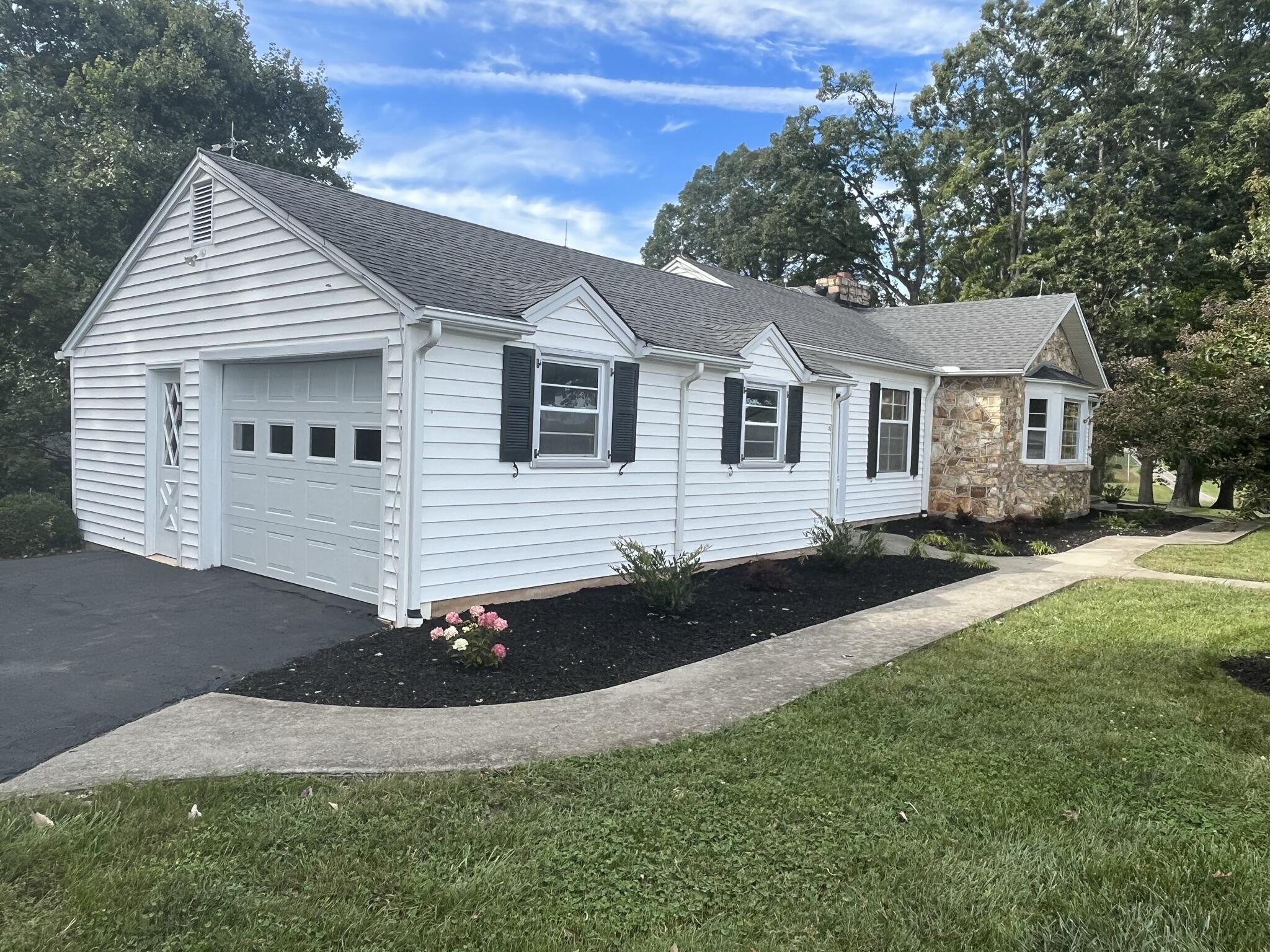 231 Bethlehem Road Boones Mill, VA 24065 - Photo 25 of 63 25 Exterior of Garage
