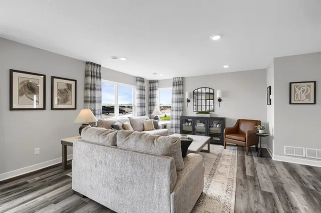 $376,990 | 2026 Clearwater Terrace, Shakopee, MN 55379