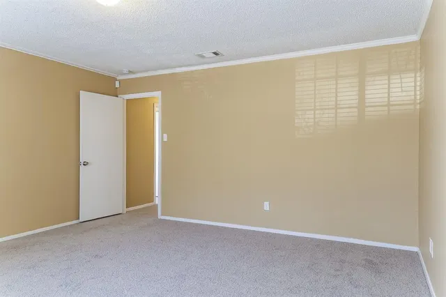 $2,250 | 857 Via Altos, Mesquite, TX 75150