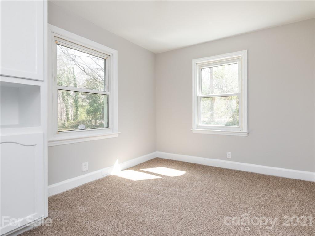 502 Davis Park Road Gastonia, NC 28052 - Photo 6 of 20 a view of a window in a room