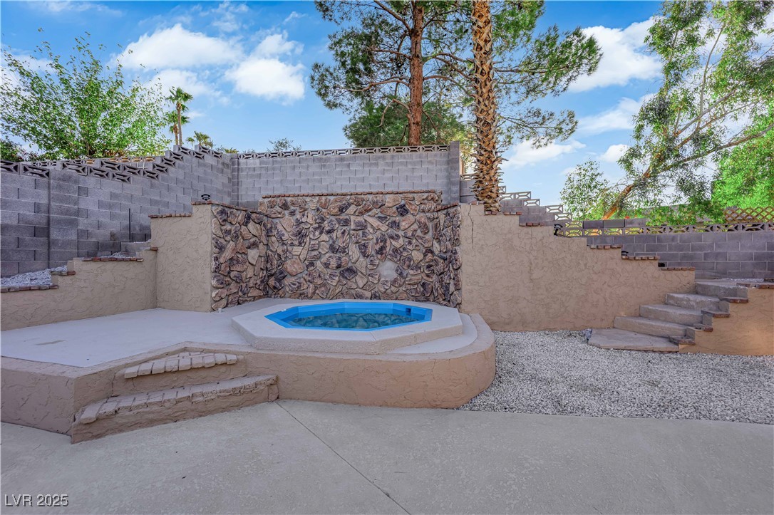 710 Greenway Road Henderson, NV 89002 - Photo 2 of 41