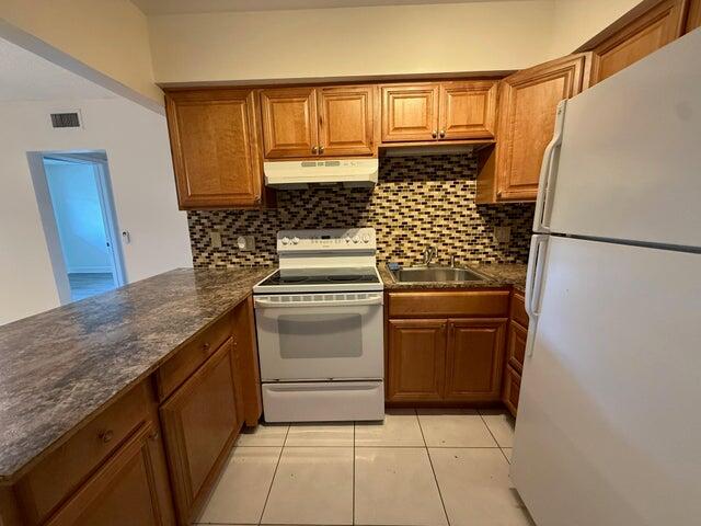 3850 Northeast 21st Way, Unit 53 Lighthouse Point, FL 33064 - Photo 18 of 18 20251005171231662527000000-o