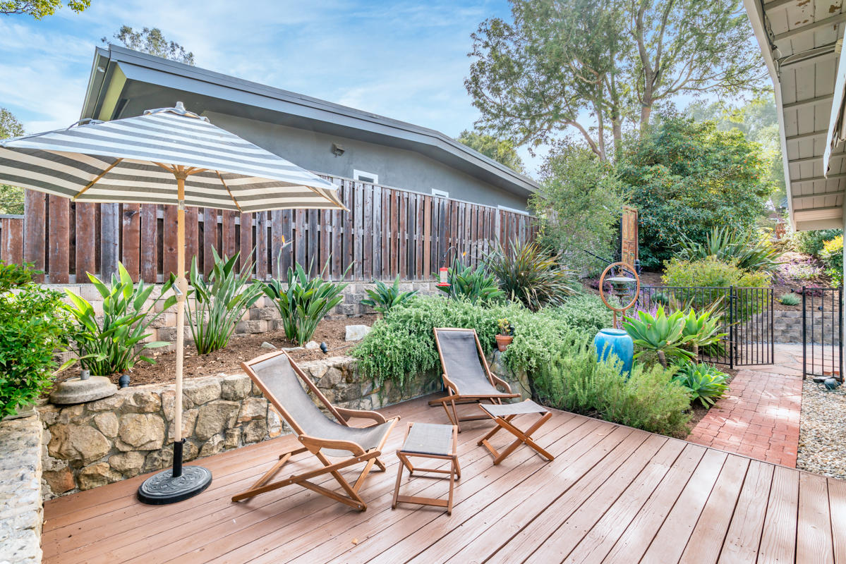 612 Mission Ridge Road Santa Barbara, CA 93103 - Photo 20 of 41 Living Patio - 612 Mission Ridge