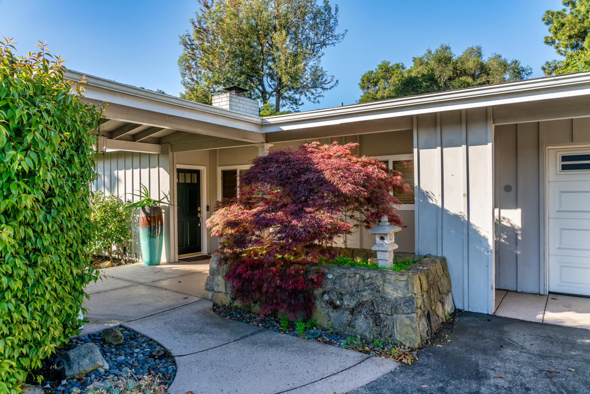 612 Mission Ridge Road Santa Barbara, CA 93103 - Photo 6 of 41 Frontage - 612 Mission Ridge