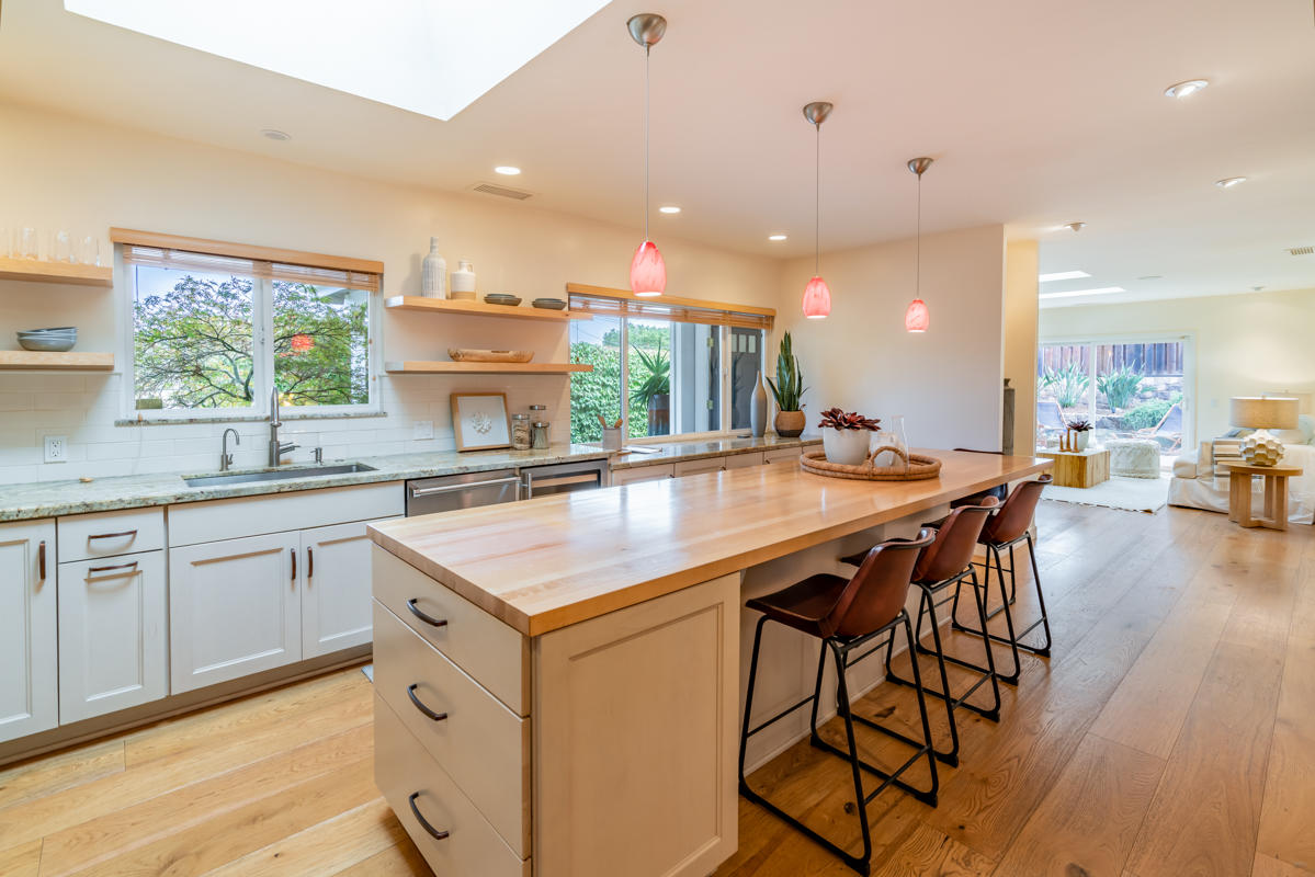 612 Mission Ridge Road Santa Barbara, CA 93103 - Photo 9 of 41 Kitchen Island - 612 Mission Ridge