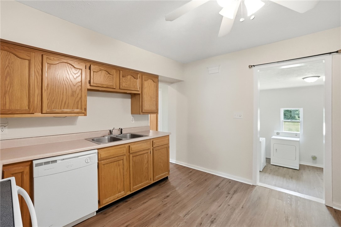 316 Hickory Drive Springfield, OH 45503 - Photo 8 of 29