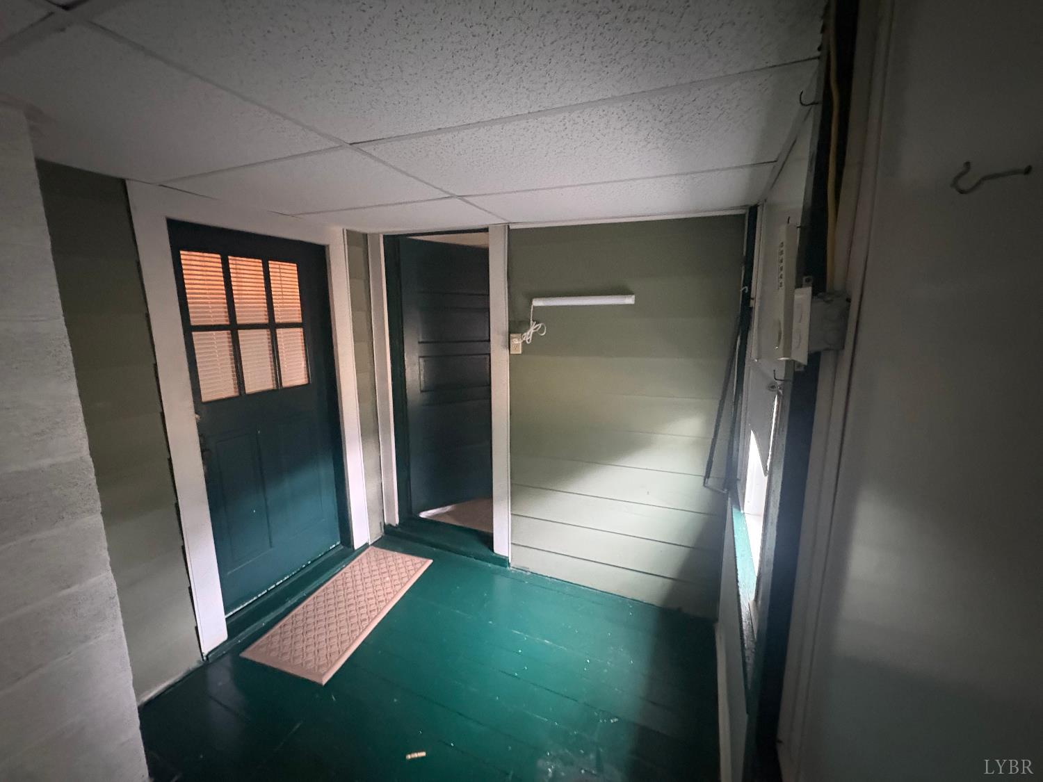 491 Main Street Madison Heights, VA 24572 - Photo 14 of 19