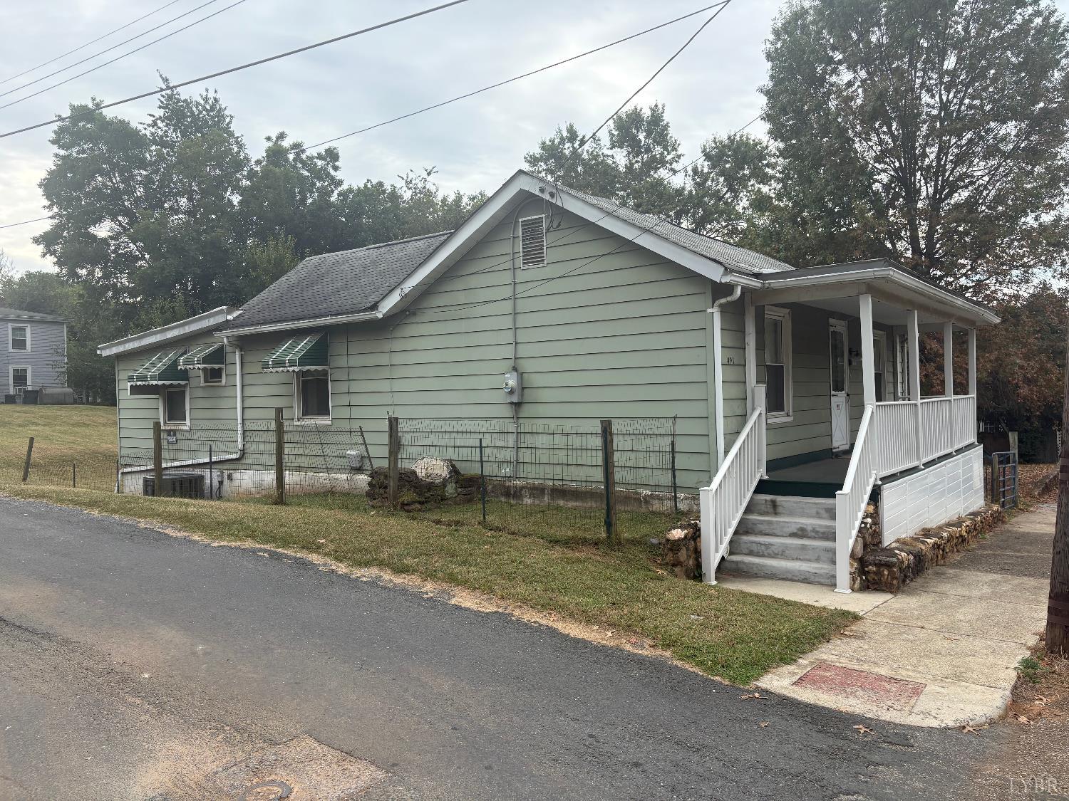 491 Main Street Madison Heights, VA 24572 - Photo 7 of 19