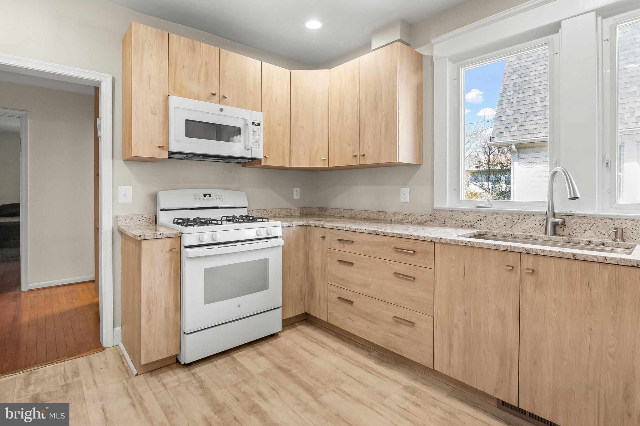 3216 Marnat Road Baltimore, MD 21208 - Photo 13 of 17
