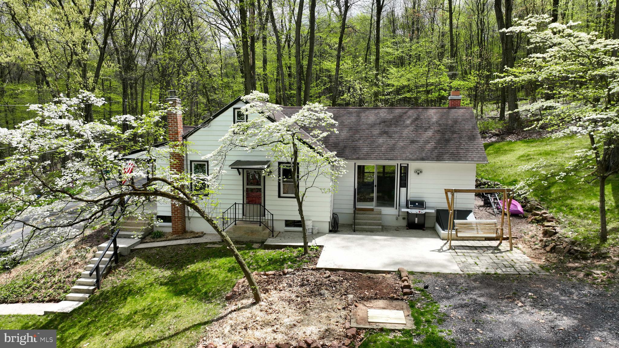 432 Vinemont Road Reading, PA 19608 - Photo 29 of 39