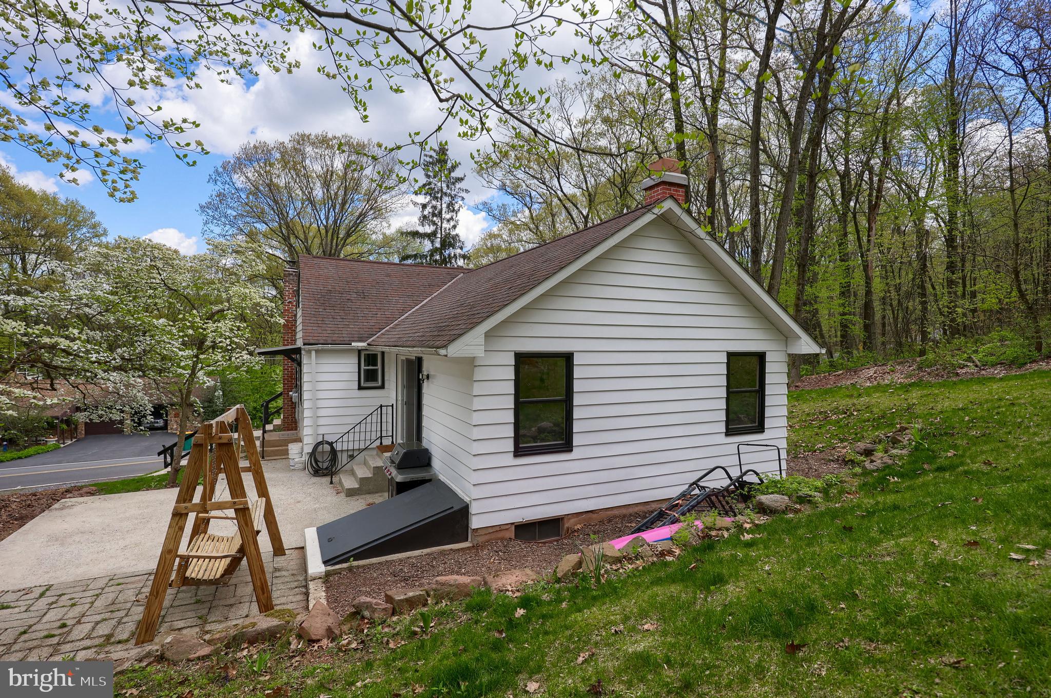 432 Vinemont Road Reading, PA 19608 - Photo 31 of 39