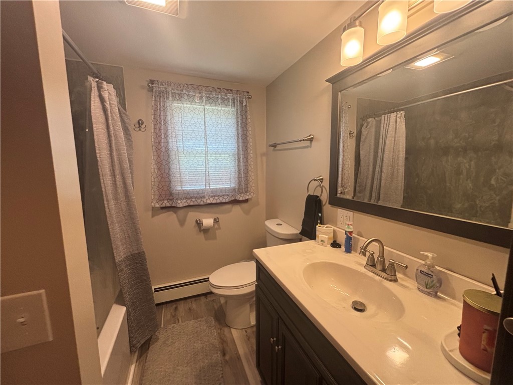 429 Central Pike Scituate, RI 02857 - Photo 17 of 34 Bathroom 1