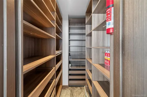 $3,199,000 | 48 Westwood Court, Woodbury, NY 11797