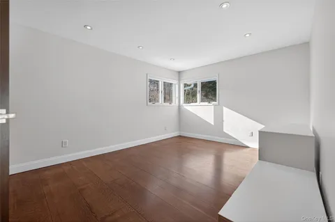 $3,199,000 | 48 Westwood Court, Woodbury, NY 11797