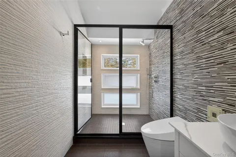 $3,199,000 | 48 Westwood Court, Woodbury, NY 11797