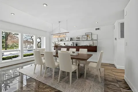 $3,199,000 | 48 Westwood Court, Woodbury, NY 11797