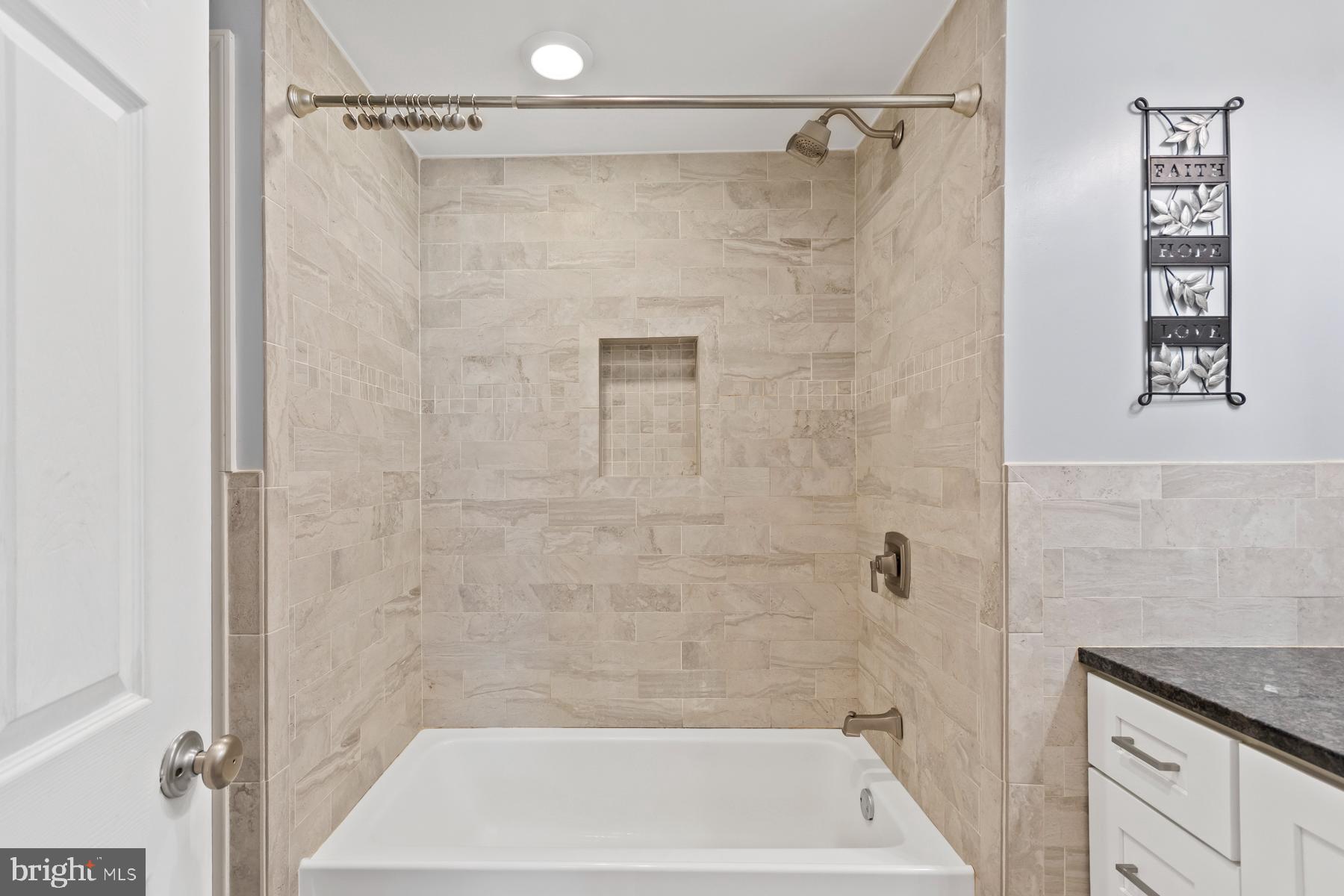 12 Colgate Drive Cherry Hill, NJ 08034 - Photo 18 of 33
