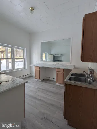 $1,100 | 25-27 West Main Street, Girardville, PA 17935