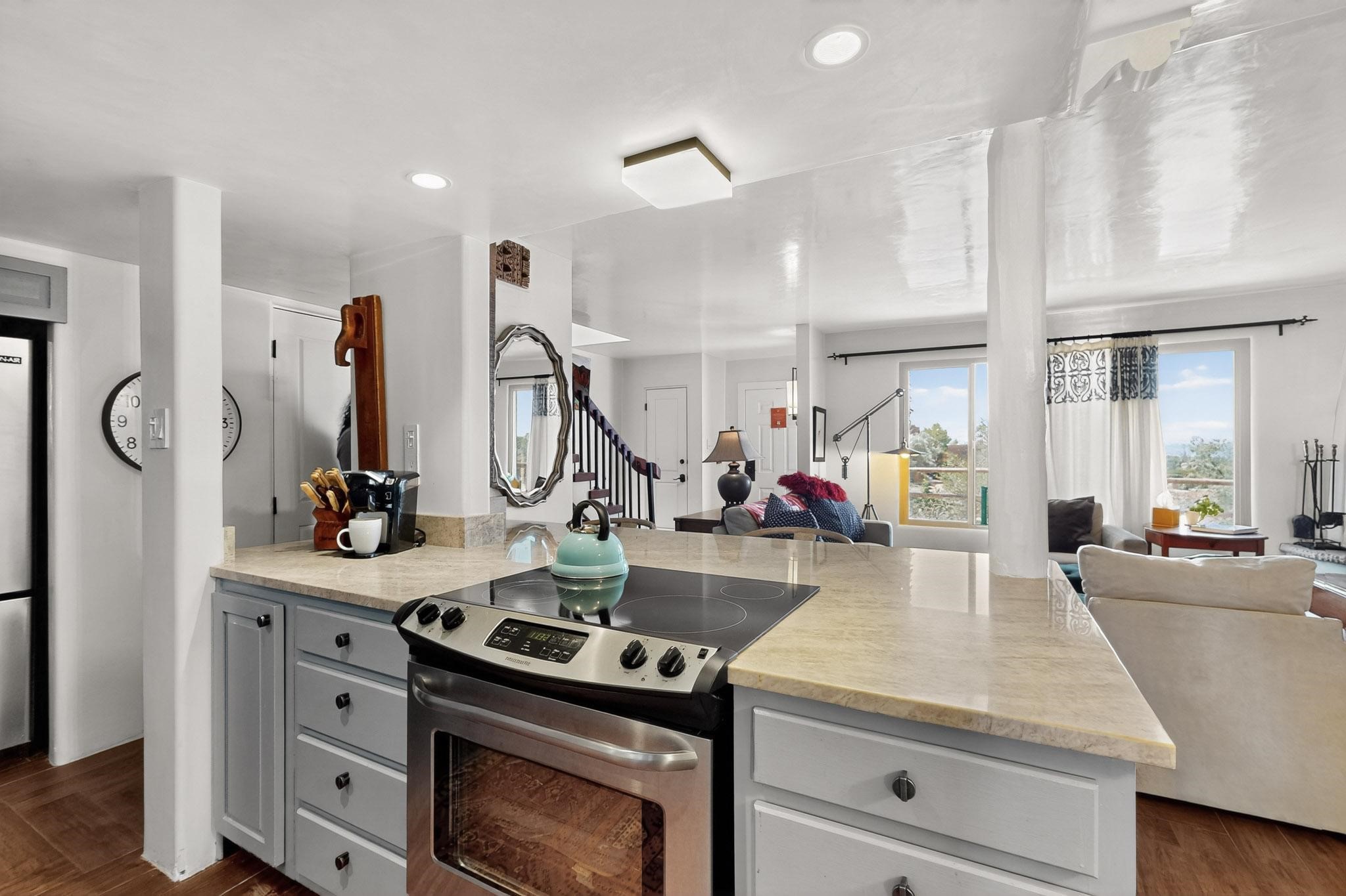 320 Artist Road, Unit 14 Santa Fe, NM 87501 - Photo 14 of 37 Kitchen