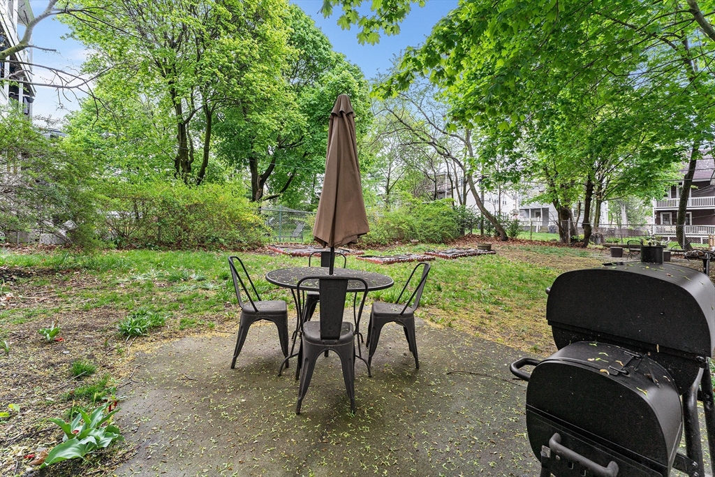 5 Bailey Street, Unit 1 Boston, MA 02124 - Photo 18 of 20 Gallery Image 18