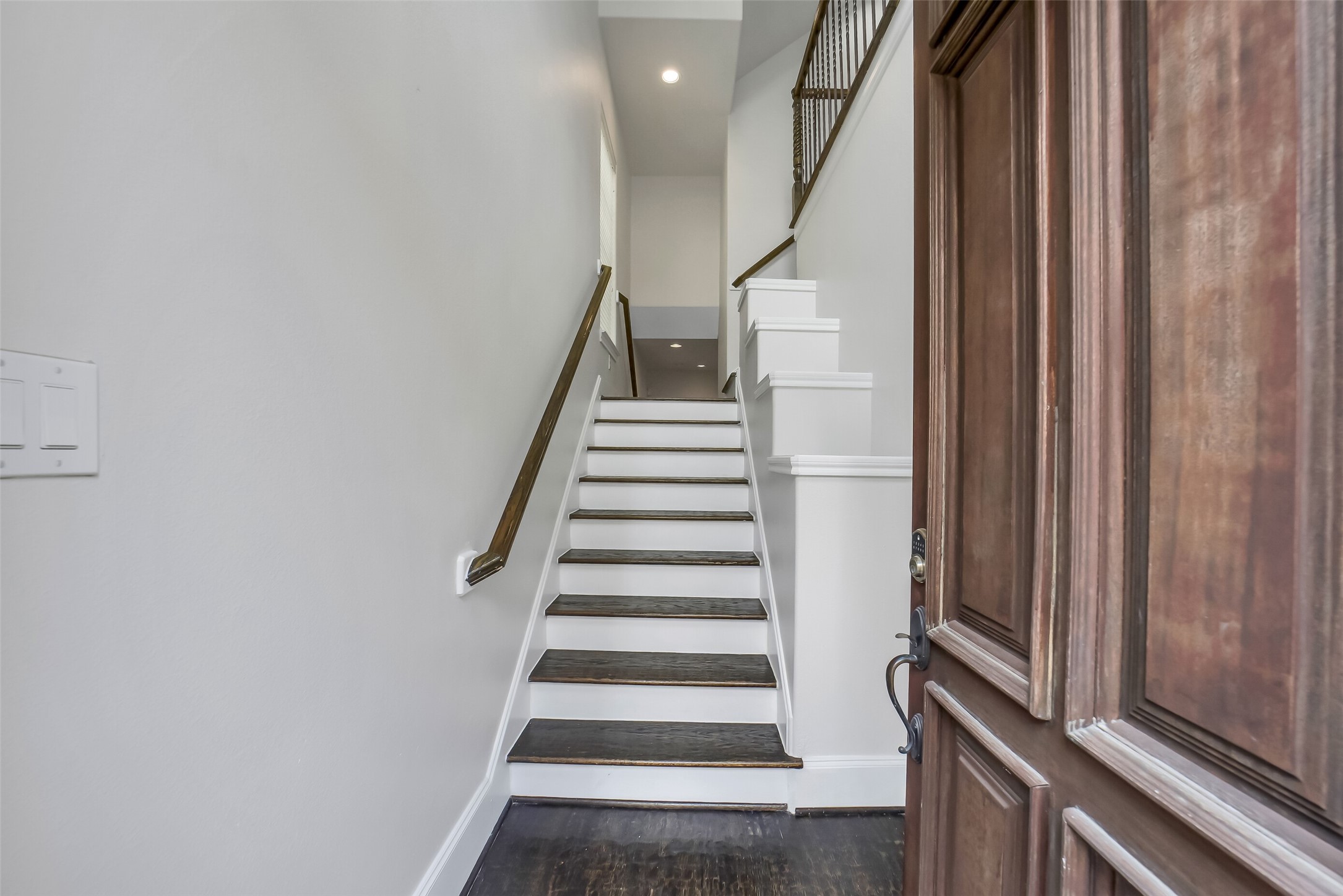 1335 Studer Street Houston, TX 77007 - Photo 5 of 37
