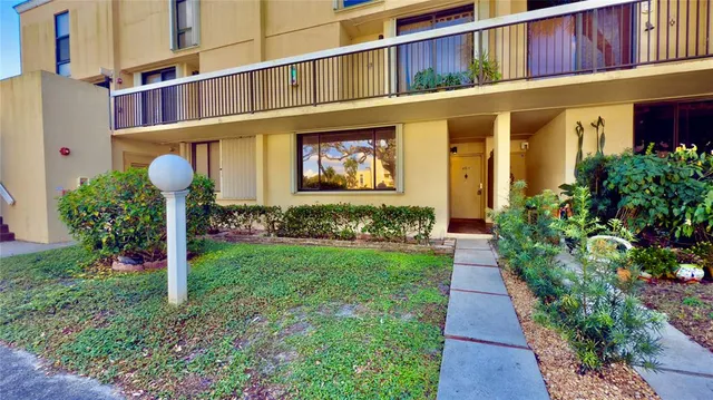 $1,800 | 2941 Southwest 87th Avenue, Unit 403, Davie, FL 33328
