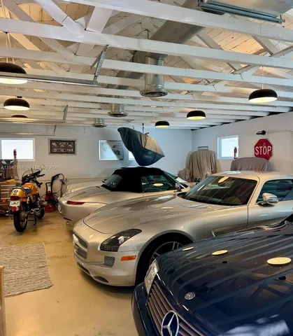 $6,300 | 337 Southwest 23rd Road, Miami, FL 33129