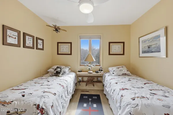 $899,000 | 125 Seabreeze Drive, Duck, NC 27949