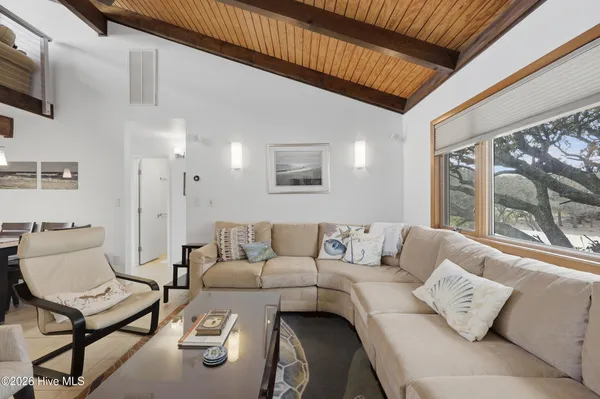 $899,000 | 125 Seabreeze Drive, Duck, NC 27949