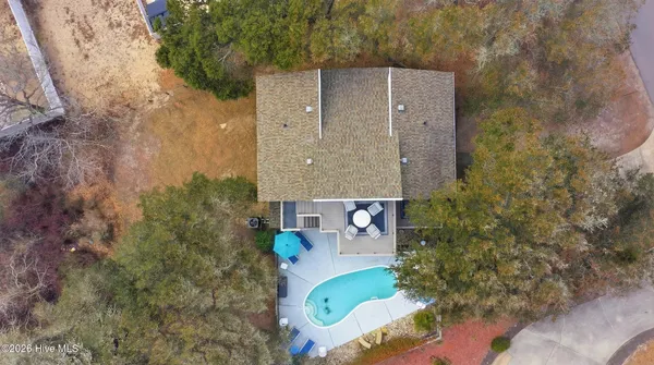 $899,000 | 125 Seabreeze Drive, Duck, NC 27949