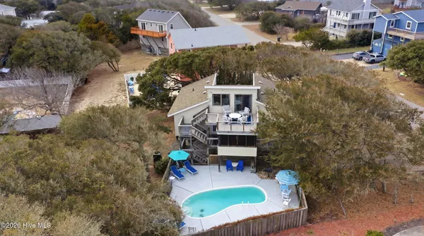 $899,000 | 125 Seabreeze Drive, Duck, NC 27949