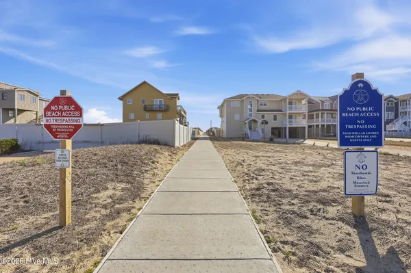 $899,000 | 125 Seabreeze Drive, Duck, NC 27949