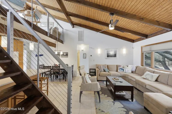 $899,000 | 125 Seabreeze Drive, Duck, NC 27949