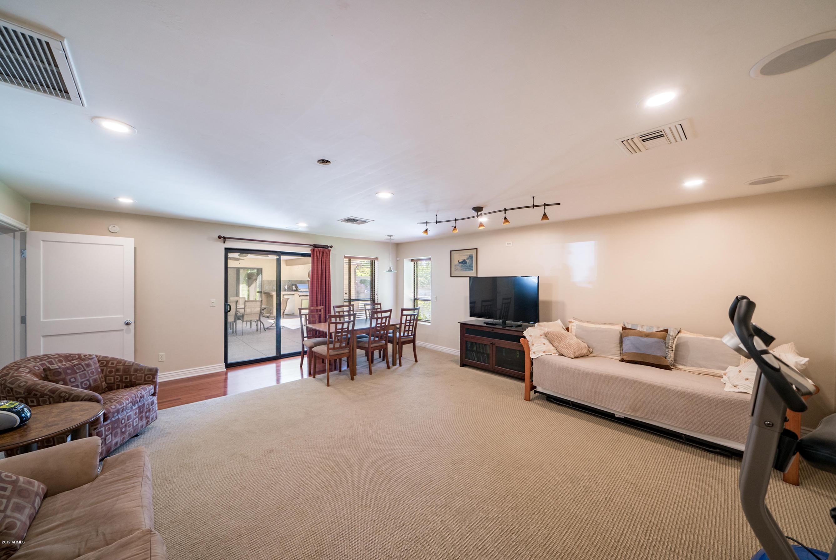 209 West Lamar Road Phoenix, AZ 85013 - Photo 17 of 46 19DSC03983a