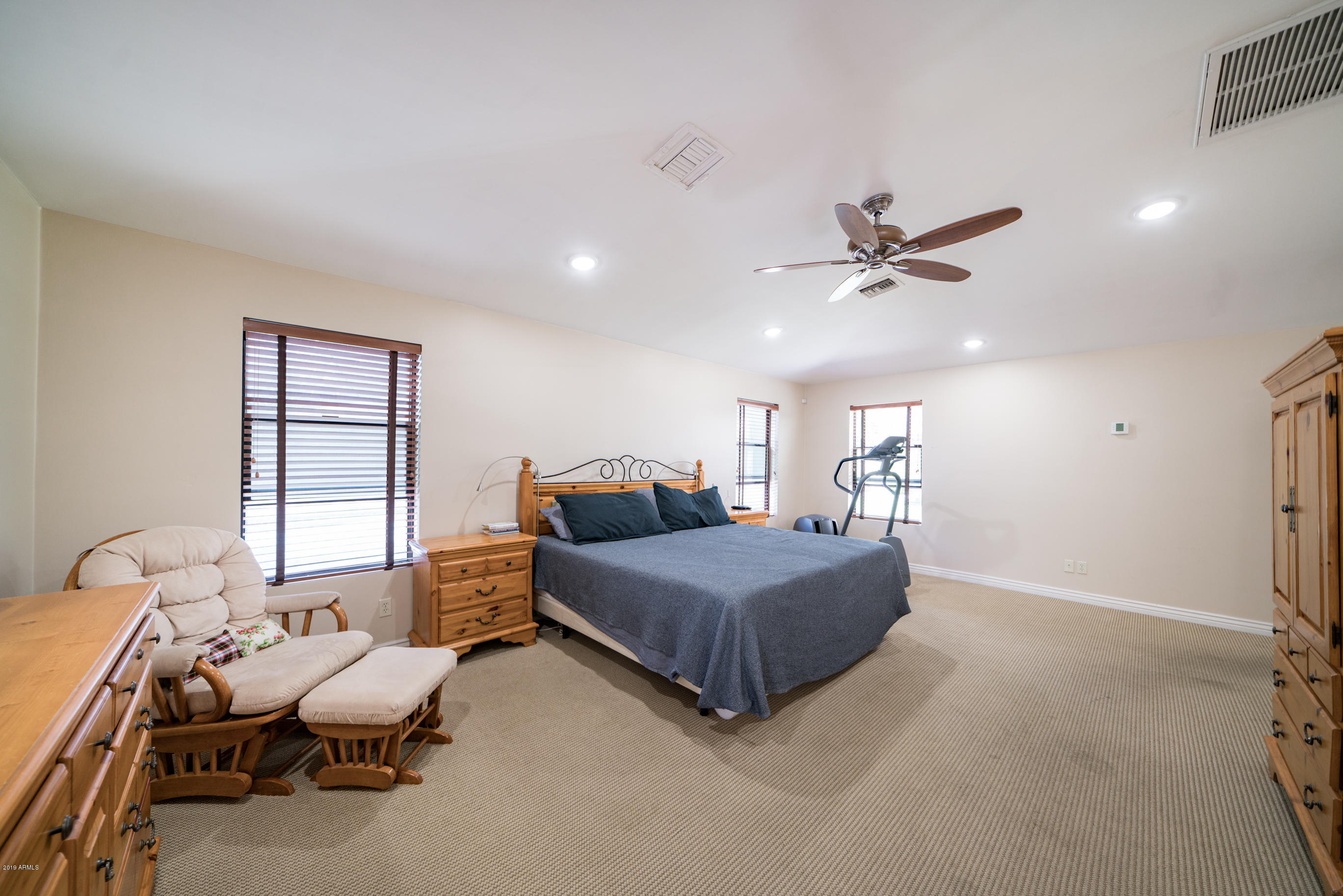 209 West Lamar Road Phoenix, AZ 85013 - Photo 21 of 46 23DSC03954