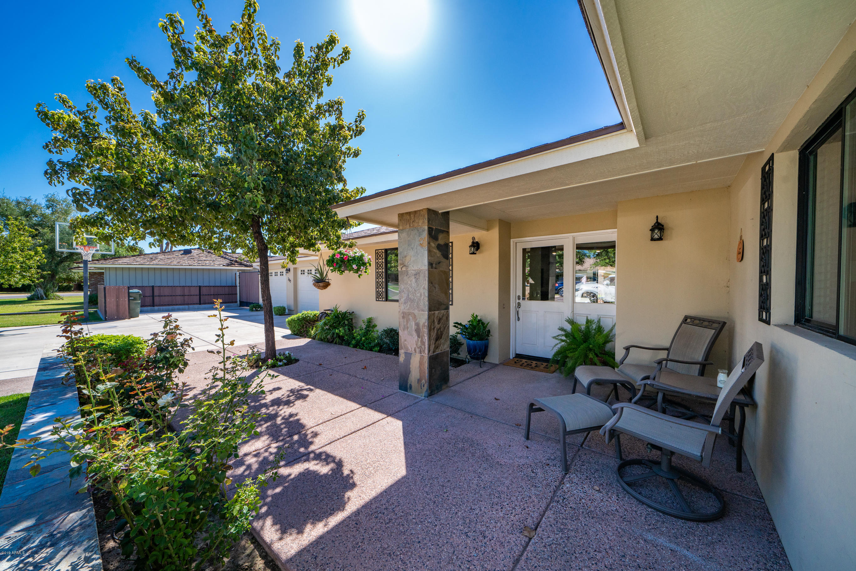 209 West Lamar Road Phoenix, AZ 85013 - Photo 3 of 46 5DSC03951