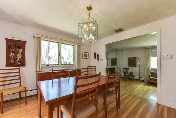 18 Rockridge Road Natick, MA 01760 - Photo 5 of 23 Gallery Image 5