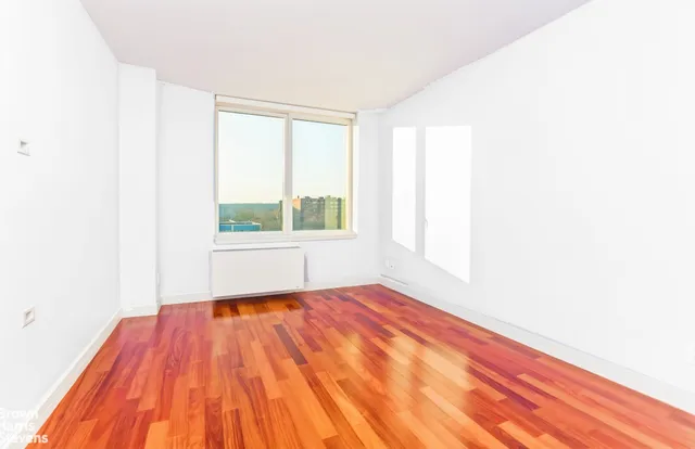 $1,250,000 | 640 West 237th Street, Unit 8B | Riverdale