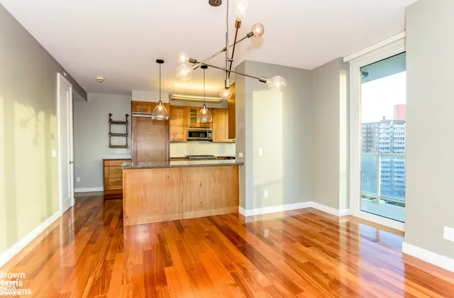 $1,250,000 | 640 West 237th Street, Unit 8B | Riverdale
