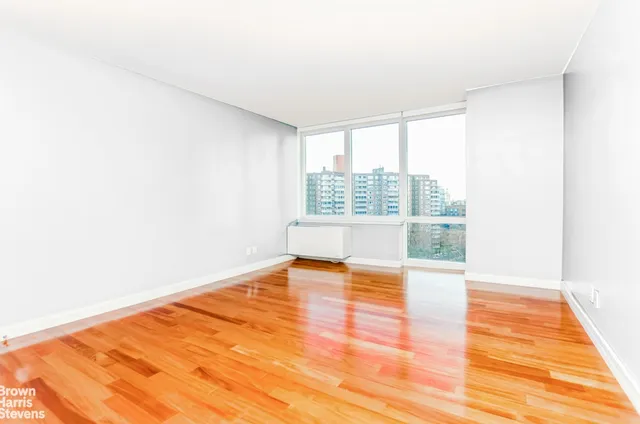 $1,250,000 | 640 West 237th Street, Unit 8B | Riverdale