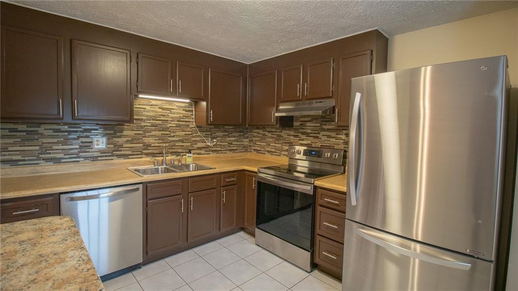 333 Shady Ridge Drive Monroeville, PA 15146 - Photo 7 of 22 Gallery Image 7