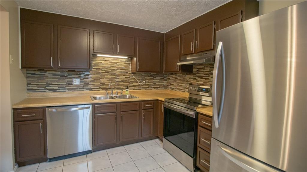 333 Shady Ridge Drive Monroeville, PA 15146 - Photo 9 of 22 Gallery Image 9
