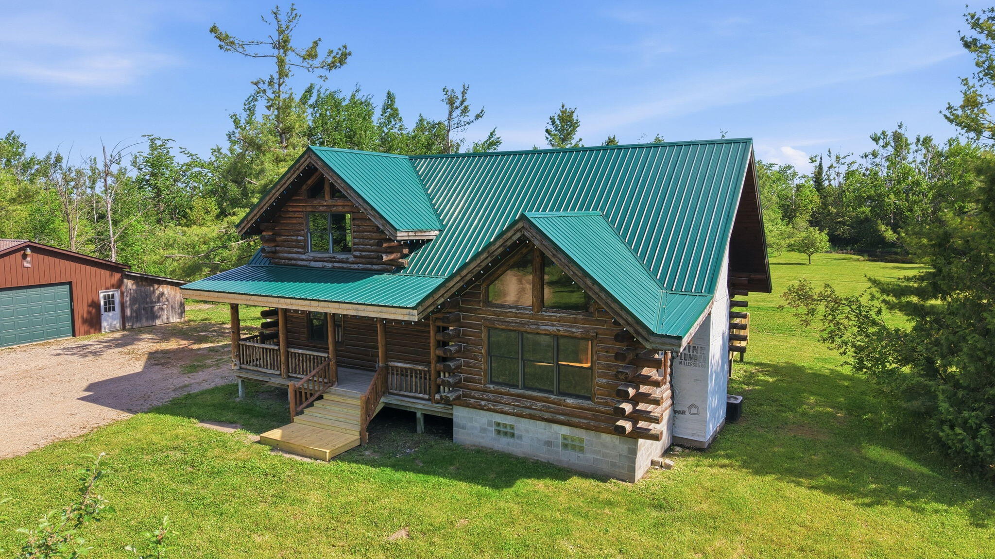 425 Maxwell Road Cheboygan, MI 49721 - Photo 7 of 60 Gallery Image 7