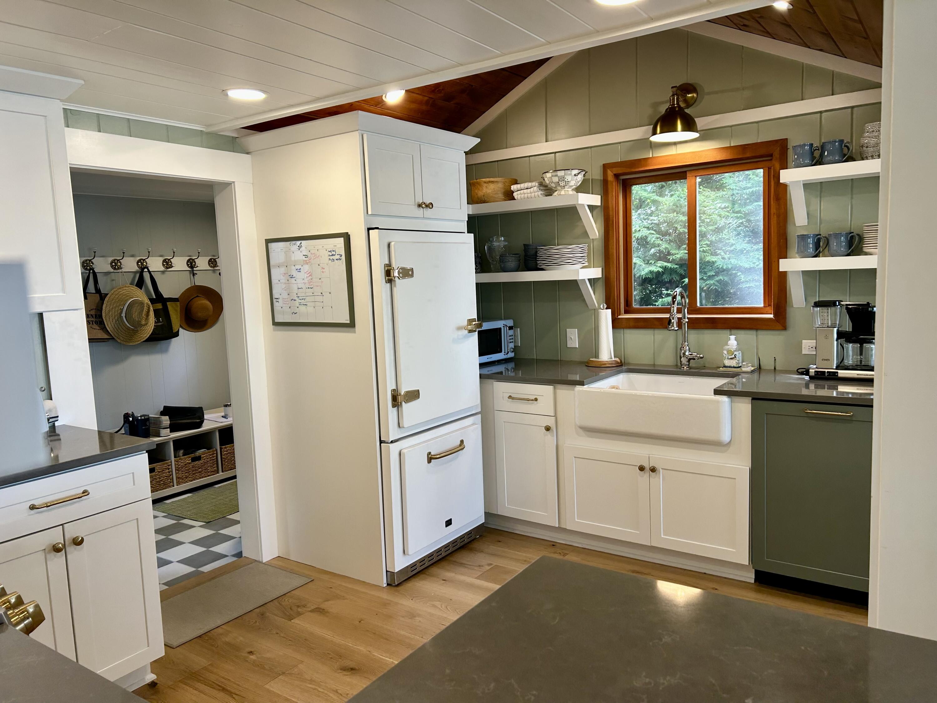 3944 Springwater Beach Road Boyne City, MI 49712 - Photo 8 of 46 IMG_8682