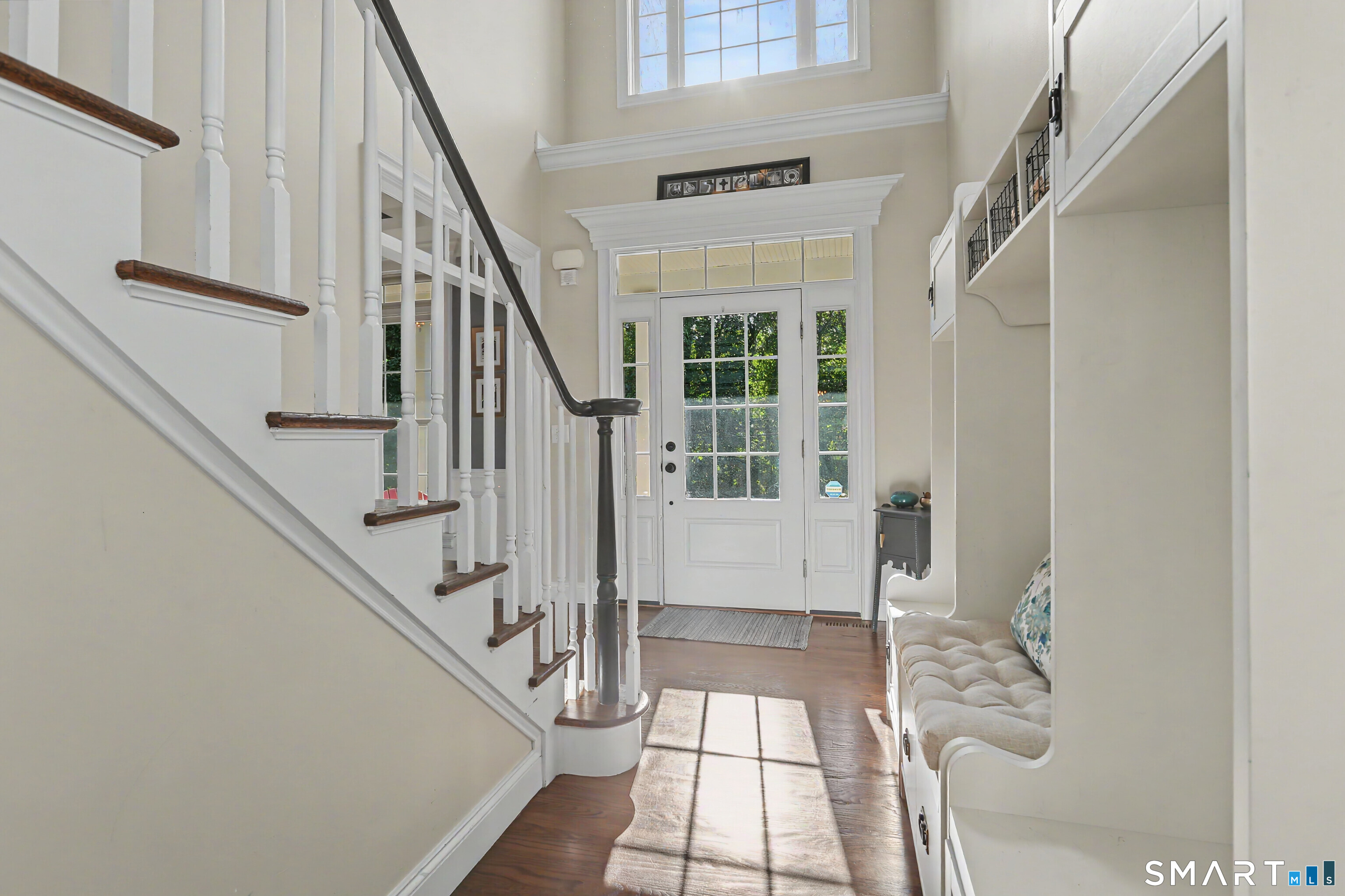 218 Stonehouse Road Trumbull, CT 06611 - Photo 4 of 27 Gallery Image 4