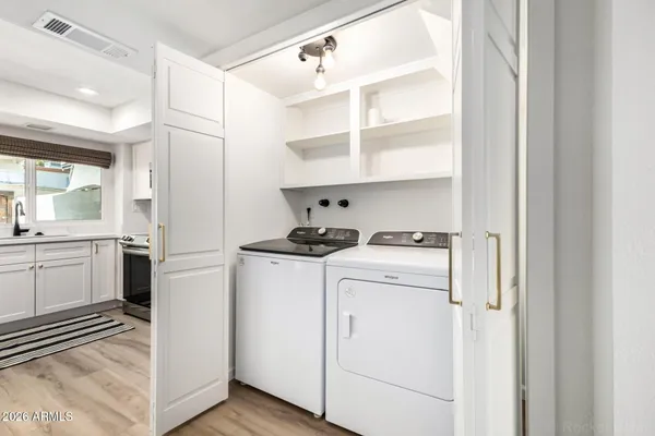 $1,895 | 7804 North 47th Avenue, Glendale, AZ 85301