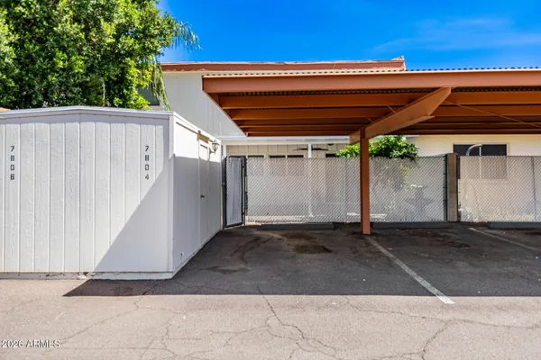 $1,895 | 7804 North 47th Avenue, Glendale, AZ 85301