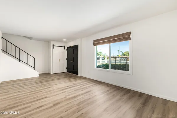 $1,925 | 7804 North 47th Avenue, Glendale, AZ 85301