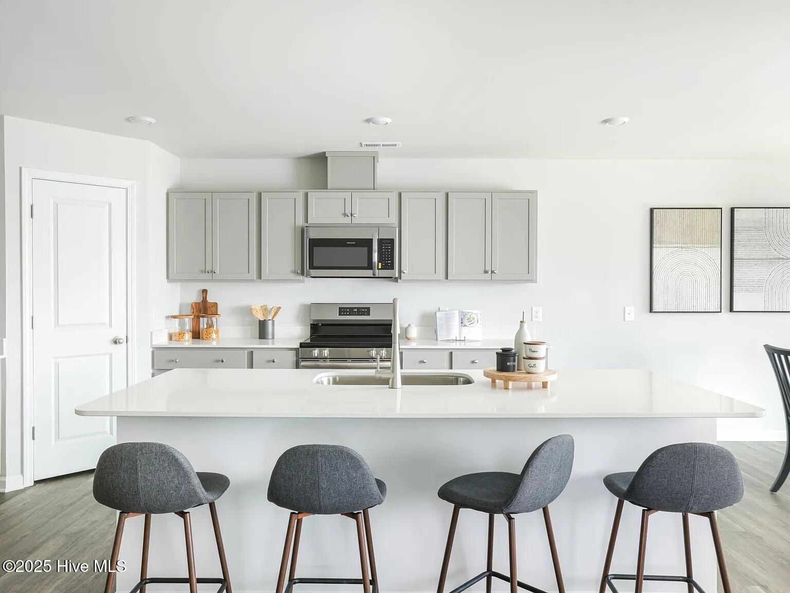 3079 Cape Point Lane Southwest Supply, NC 28462 - Photo 4 of 14 Venture B Kitchen 3